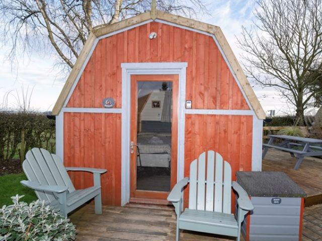 Redwood Glamping Pod